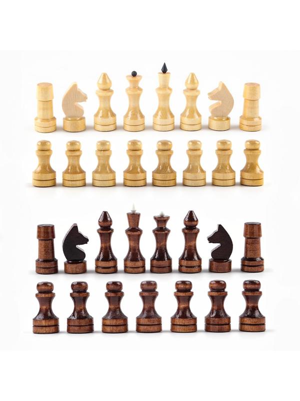 Шахматные фигуры обиходные, король h-7 см d-2.4 см, пешка h-4.4 см d-2.4 см, лак