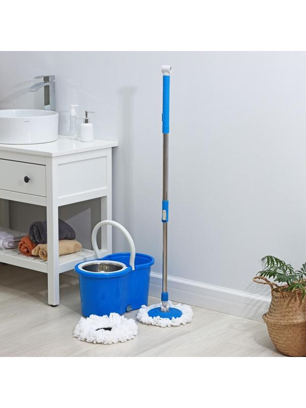 Швабра с отжимом и ведро с металлической центрифугой Доляна, 14 л, запасная насадка из микрофибры, колёсики, цвет МИКС