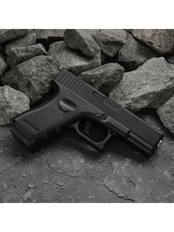 Пистолет страйкбольный 