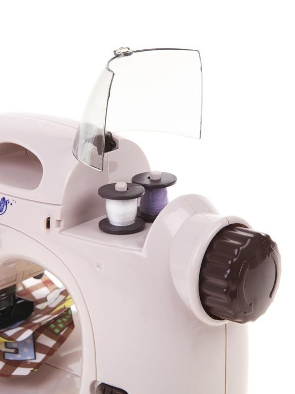 Игр.наб. Бытовая техника, свет, в компл. предм. 2шт.,эл. пит. ААх5шт. не вх. в
компл., кор.