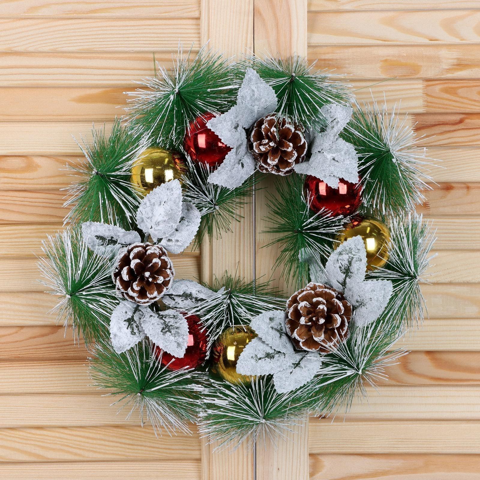 Венок новогодний d-27 см 