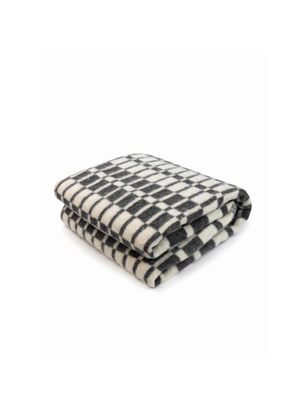 Одеяло 140х205 полушерсть (50 % шерсть/50 % ПАН (ПЭВ), 400г/м2, ассорти